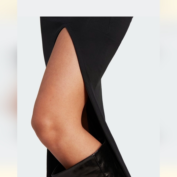 BNWT Adidas Adicolor Classics 3-Stripes Sporty Maxi Dress Black Sizes L, XL - Picture 5 of 6